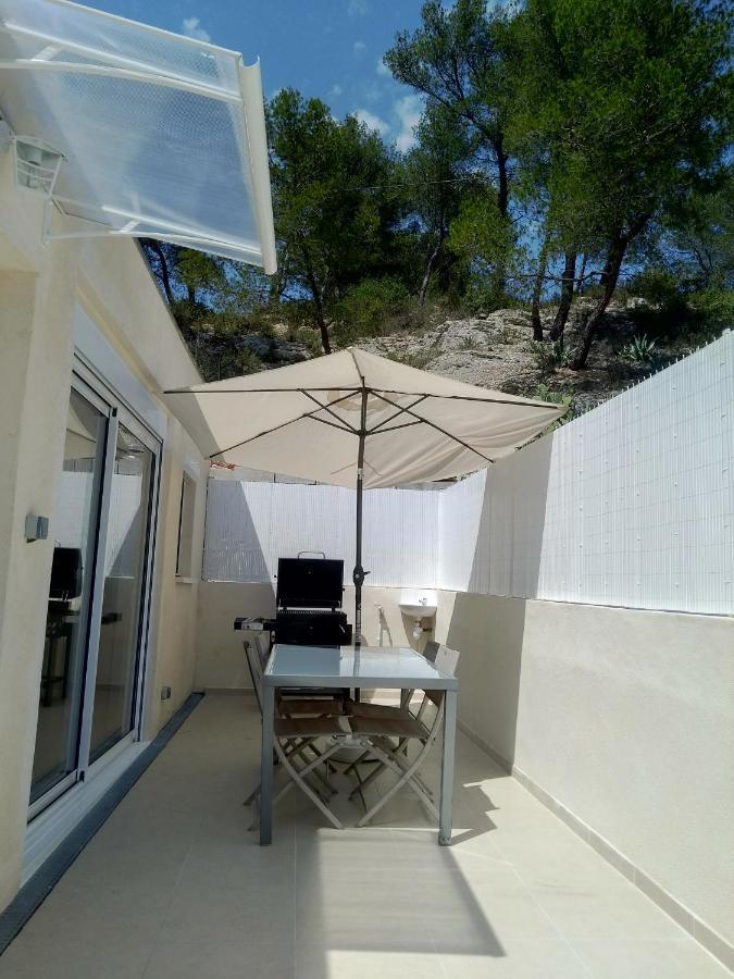 Appartement Meuble Proche De Cassis Roquefort-la-Bédoule Exterior foto